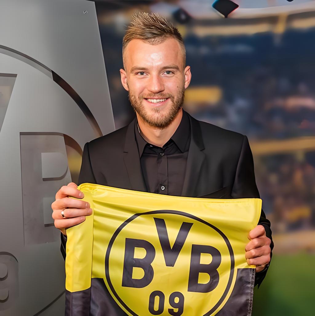  世界杯转会风云：罗马盯上锋线强援，哈兰德或成交易筹码